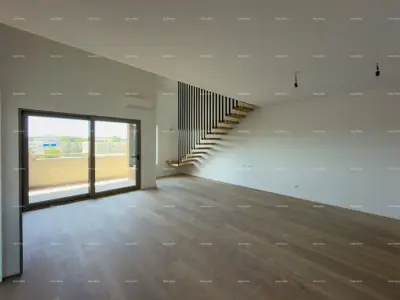 Wohnung 93 m², Zentrum von Poreč - Maisonette mit Galerie - 2