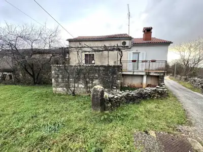 Kuća 300 m², Kanfanar - stancija s okućnicom 1.500 m² - 4