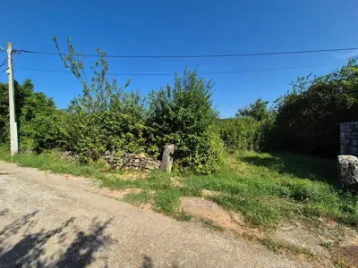 Kuća 300 m², Kanfanar - stancija s okućnicom 1.500 m² - 13