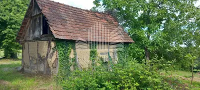 Građevinsko zemljište 2.570 m², Lukovo kod Vrbovca, blizina centra - 3
