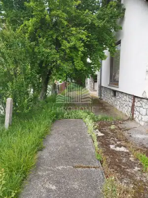 Two houses 917 m², Sesvete - investment location - 17