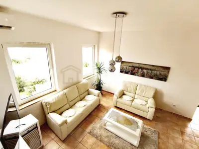 Krk, Njivice, Zwei Apartments, 143 m² - 2