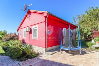 Haus zum Kauf in Rovinj, 77 m² - 17