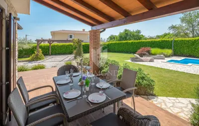 House 144 m², Poreč - pool and landscaped yard - 6