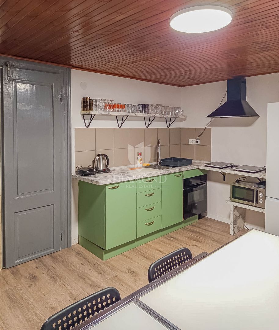 Apartment 83 m², Buzet - Stari grad, 2 bedrooms