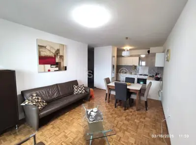 Stan 71 m², Bol, Split - renoviran i klimatiziran