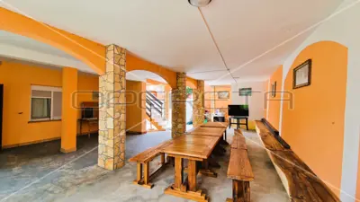 Apartmanski objekt 363 m², Bošana - 180 m od plaže