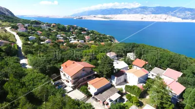 Apartmanski objekt 363 m², Bošana - 180 m od plaže - 2