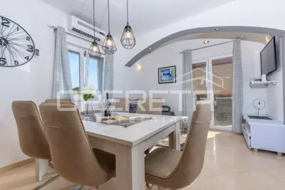 House with a pool and apartments in the quiet part of Rogoznica - 2