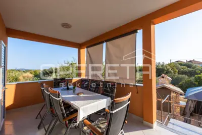 House with a pool and apartments in the quiet part of Rogoznica - 18