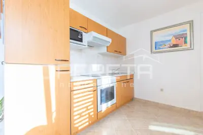 House with a pool and apartments in the quiet part of Rogoznica - 15