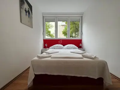 Stan u Makarskoj, 50 m od rive, južna orijentacija - 4