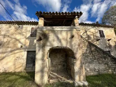 Kuća 250 m², Cerovlje - istarska stancija i okućnica 11.000 m² - 7