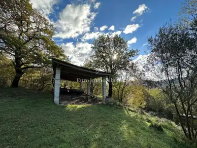 Kuća 250 m², Cerovlje - istarska stancija i okućnica 11.000 m² - 6
