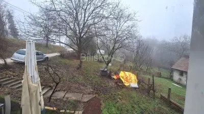 House 75 m², Samobor - three apartments and an outbuilding - 5