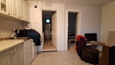 House 75 m², Samobor - three apartments and an outbuilding - 14