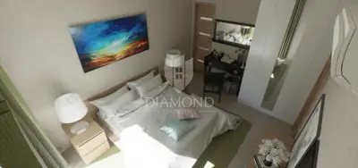 Stan u Poreču, prizemlje s vrtom 238 m² i novogradnja - 12