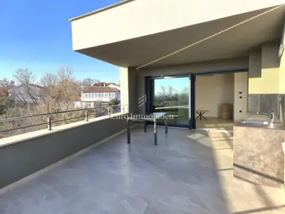 Furnished penthouse in a new building - 2