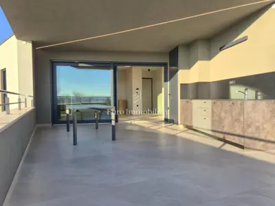 Furnished penthouse in a new building - 4