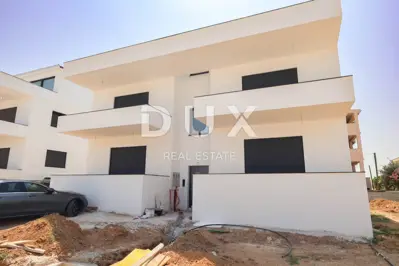 Apartment 72 m², Pag - 150 m from the sea and the center