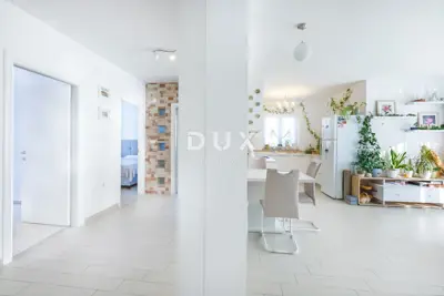 Wohnung 136 m², Veli vrh - 3 Schlafzimmer und 2 Badezimmer - 3