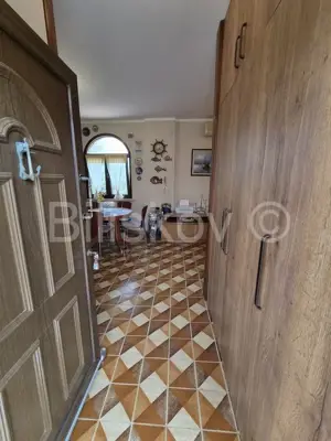 Brač, Supetar, freistehendes zweistöckiges Haus zu verkaufen - 7