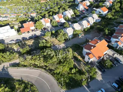 Klenovica, Klenovica - Grundstück 665 m² mit Baugenehmigung - 5