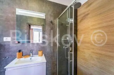 Haus 200 m², Okrug Gornji, Meerblick und Privatsphäre - 7