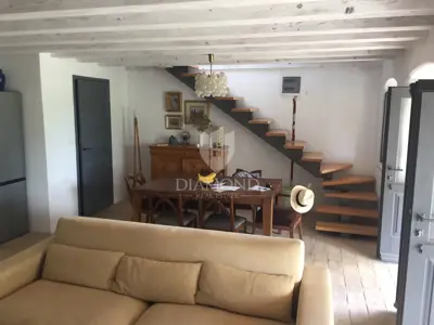 Kuća u autohtonom stilu sa pogledom na more - 14