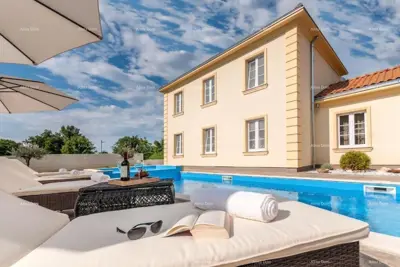 Villa 130 m², Barban - peaceful natural location - 2