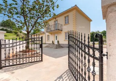 Villa 130 m², Barban - ruhige natürliche Lage