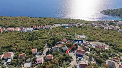 Baugrundstück 696 m², Dramalj - ruhige Lage in Meeresnähe