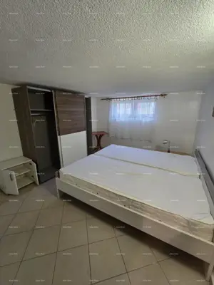 NOVIGRAD - Prodaja dva stana u obiteljskoj kući - 13
