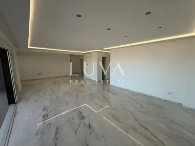 Stan 165,4 m², Makarska - pogled na more i lođe - 3