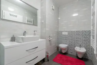 Apartment 52 m², Peroj - shared pool and garden area - 17