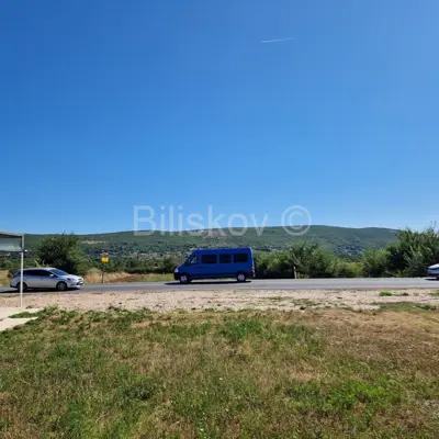 Baugrundstück 4 000 m², Dicmo Osoje, an der Hauptverkehrsstraße - 2