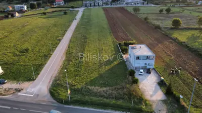 Baugrundstück 4 000 m², Dicmo Osoje, an der Hauptverkehrsstraße - 3