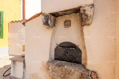House 132 m², Marčana - near the center and renovated - 11
