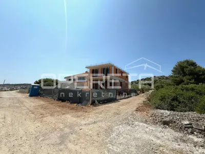 Villa 216 m², Murter - erste Reihe zum Meer - 12