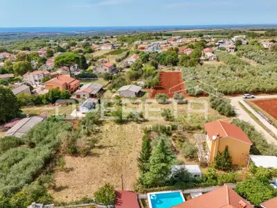 Istra, Kaštelir - building plot for 3 houses with pools - 4