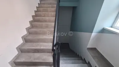 Centar, Gewerberaum 580 m² auf 2 Etagen, Parkplatz - 12