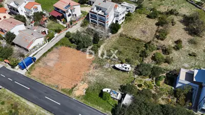 Building plot, Barbat na Rabu - 350 m from the sea