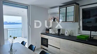 Haus 240 m², Omišalj - 25 m vom Meer und Zugang zum Strand - 6