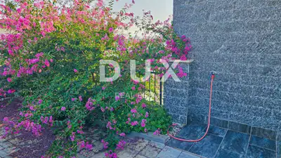 Haus 240 m², Omišalj - 25 m vom Meer und Zugang zum Strand - 20