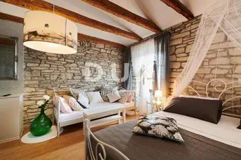 ISTRA, BUJE - Poslovno-stambeni objekt s uhodanim poslom - 21