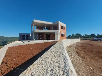 Vila 228,6 m², Vodnjan - bazen i pogled na more - 14