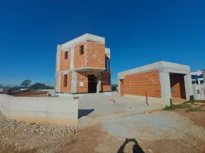 Vila 228,6 m², Vodnjan - bazen i pogled na more - 11