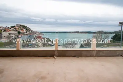 Apartment 139 m², Šibenik - panoramic views of the sea and the city