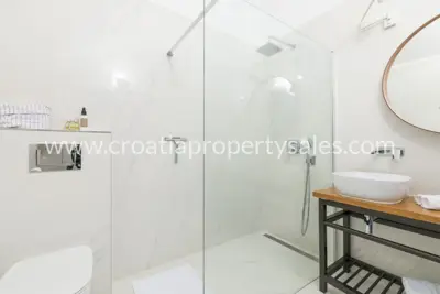 Kuća, Hvar, 250 m², 800 000 € - 11