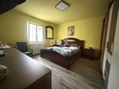 DALMATIEN, VODICE - 3 Zimmer Wohnung im Erdgeschoss, 450 m vom Strand, Parkplatz, - 5